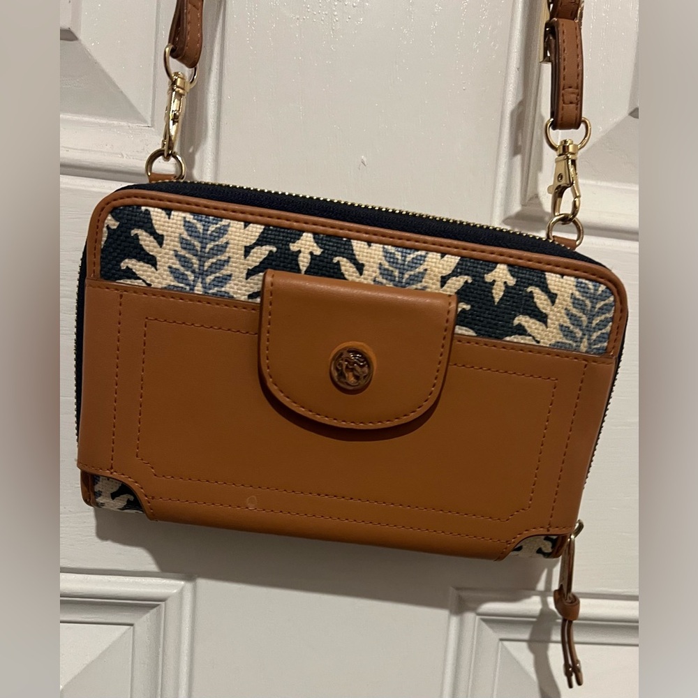 Spartina 449 Lighthouse Essentials Crossbody Wall… - image 1